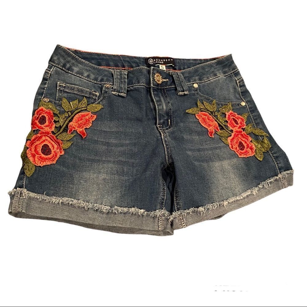 Book Boom Jeans Embroidered Shorts